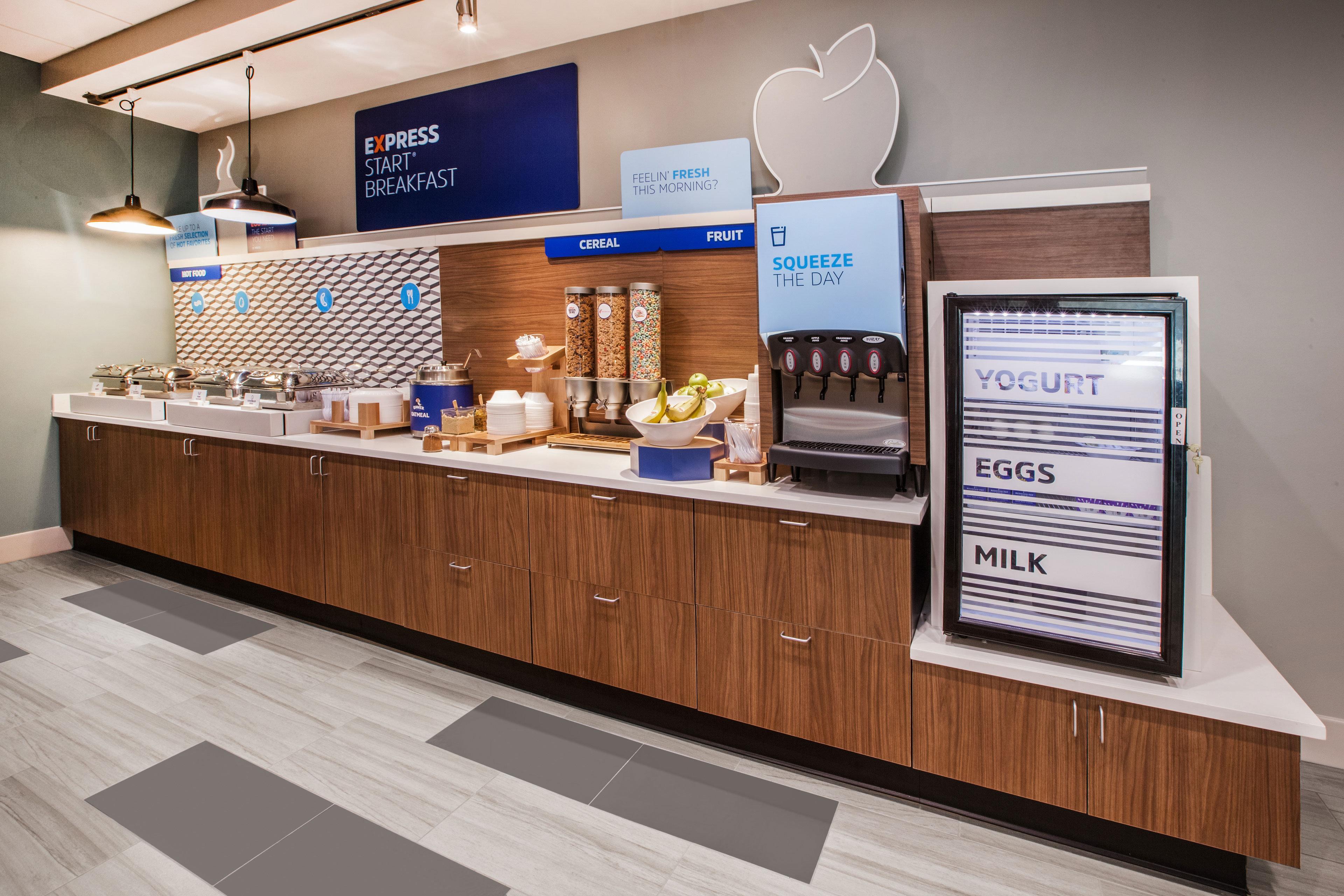 Holiday Inn Express Hotel & Suites Bay City By Ihg Екстер'єр фото